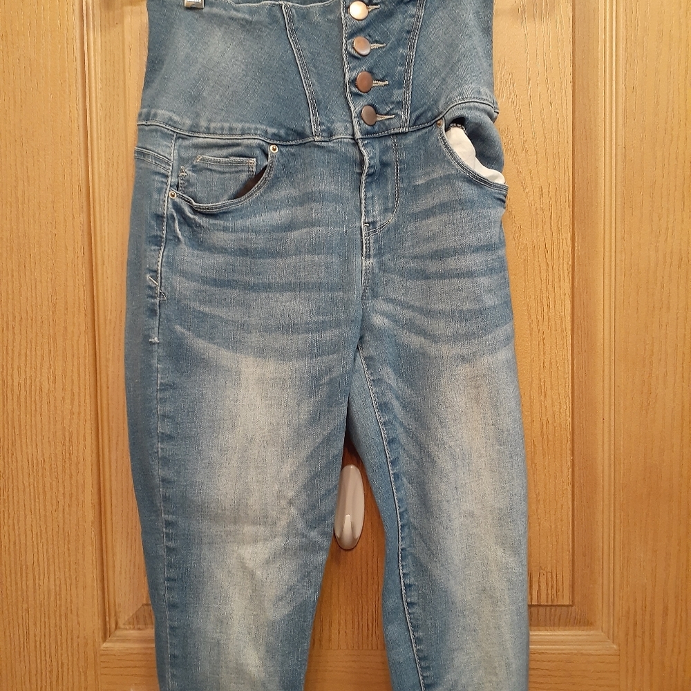 High rise Fashion Nova jeans